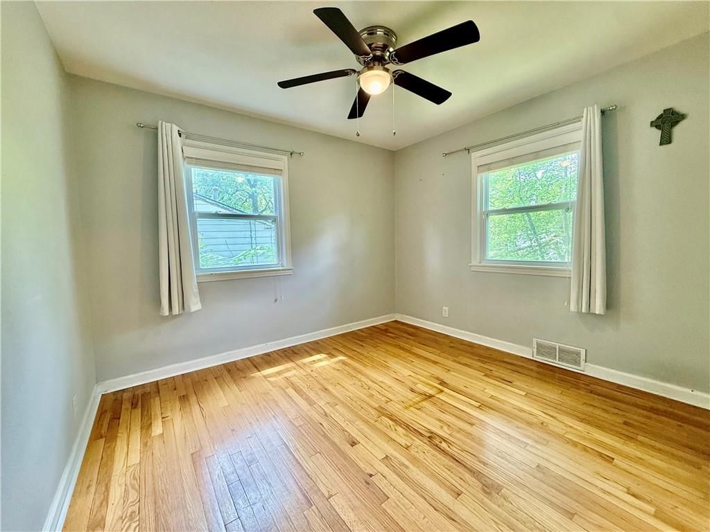 2614 N 47 Terrace — photo 35