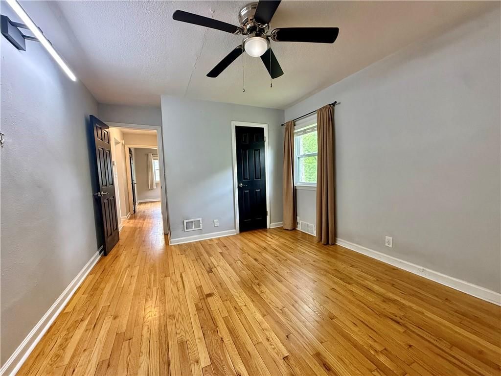 2614 N 47 Terrace — photo 40
