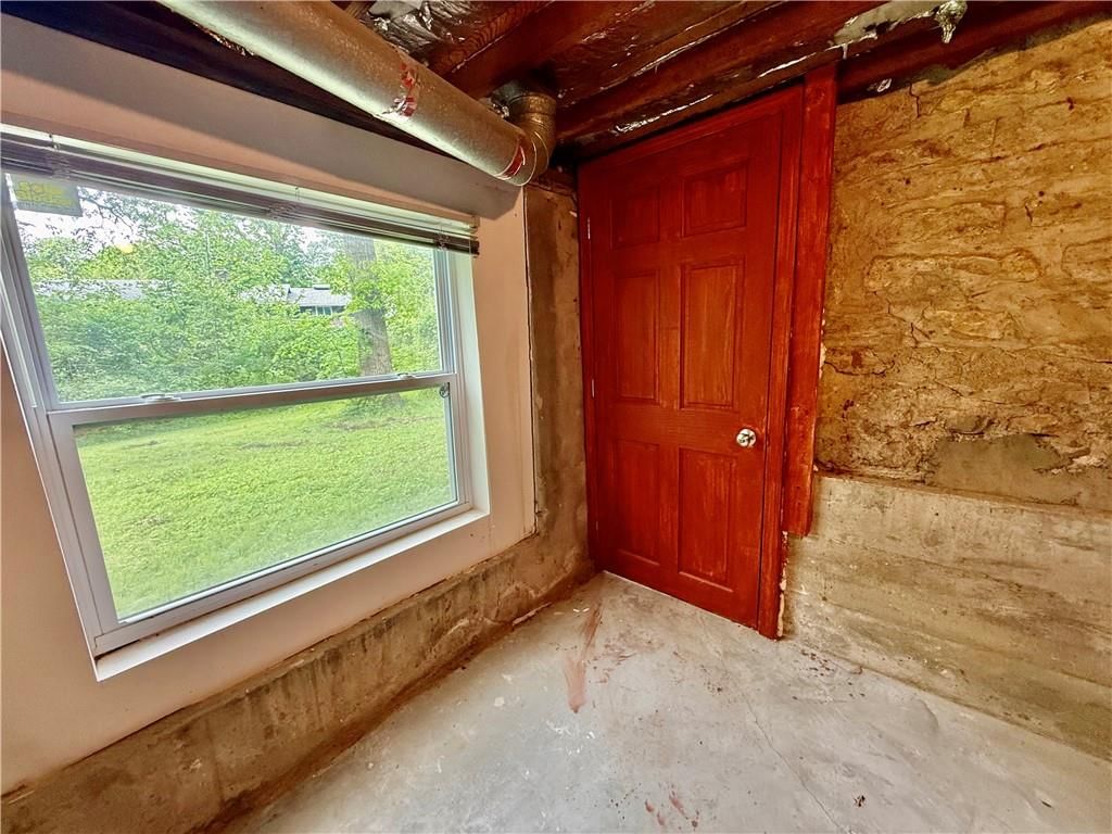 2614 N 47 Terrace — photo 63