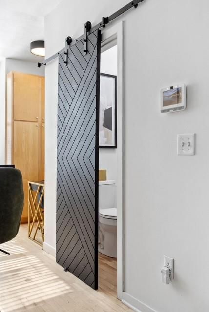 4585 Madison Avenue — photo 13