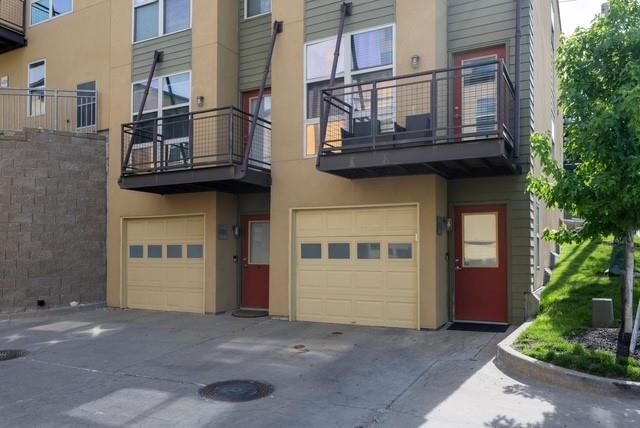 4585 Madison Avenue — photo 22