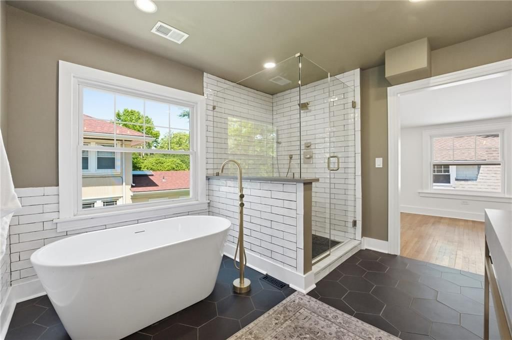6117 Morningside Drive — photo 10
