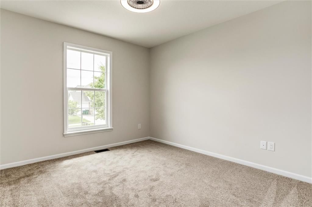12106 E 214th Street — photo 20