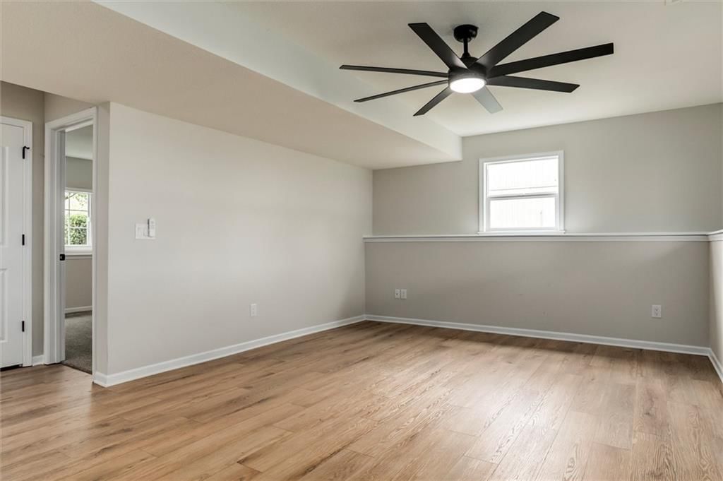 12106 E 214th Street — photo 24