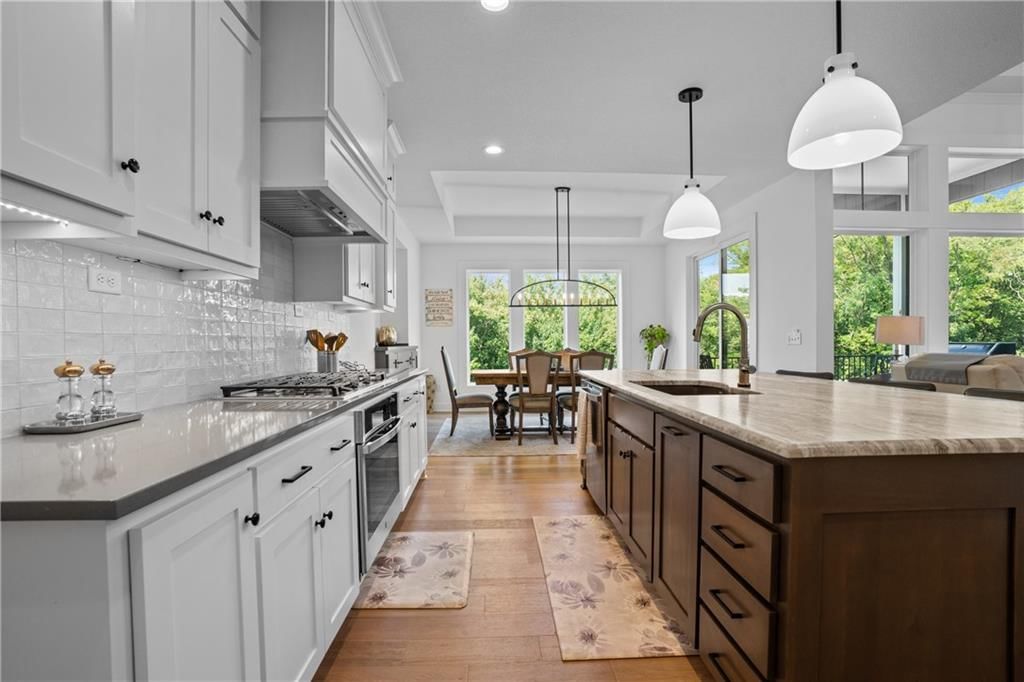 2504 W 179th Street — photo 10