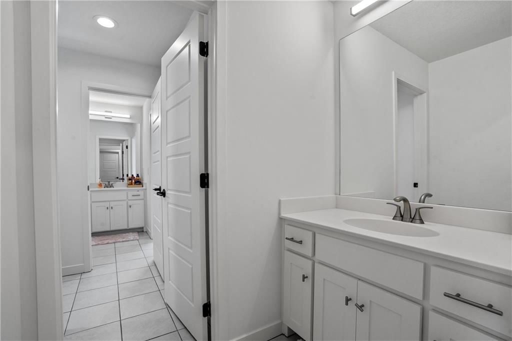 2504 W 179th Street — photo 29