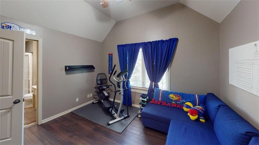 15704 Eby Street — photo 24