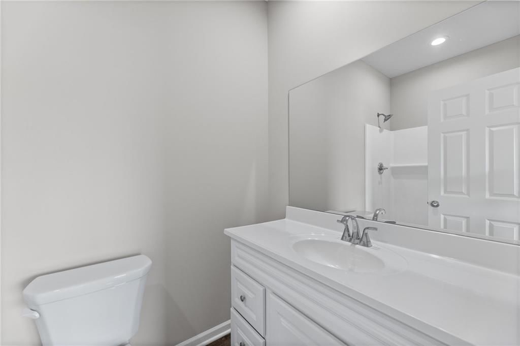 214 W 4th Street — photo 25