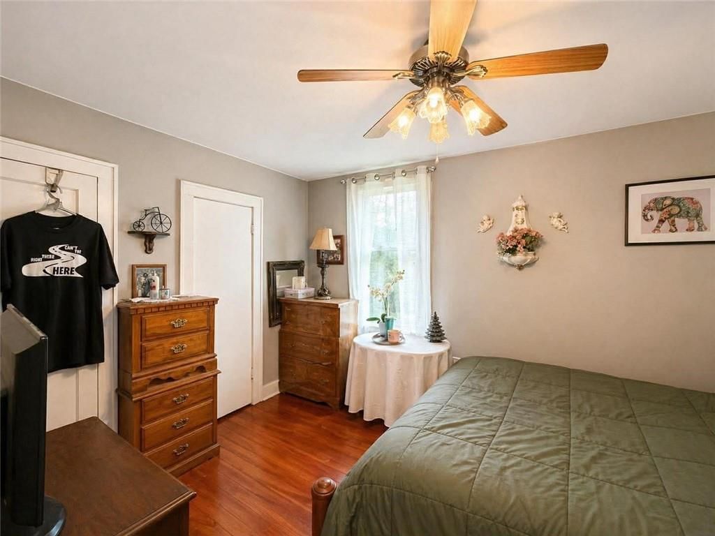 421 Lynn Street — photo 4