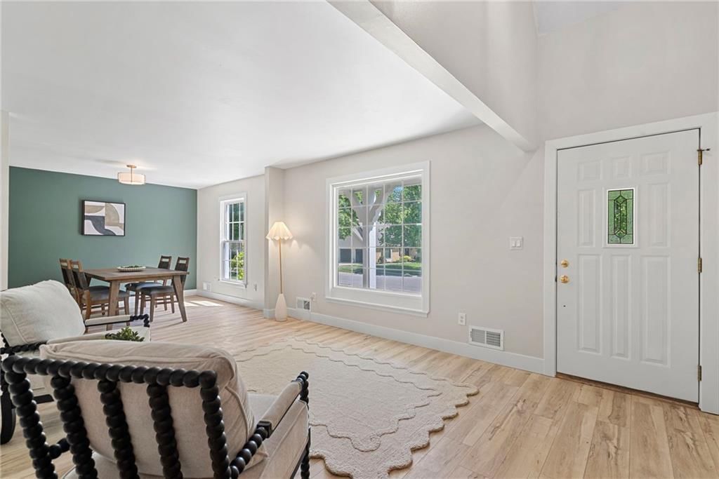 10500 Noland Street — photo 11