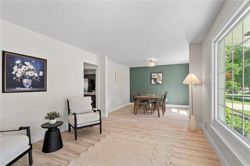 10500 Noland Street — photo 12