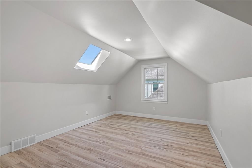 10500 Noland Street — photo 19