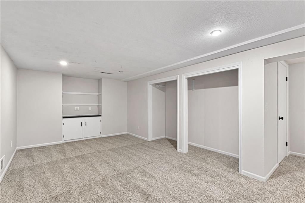 10500 Noland Street — photo 23