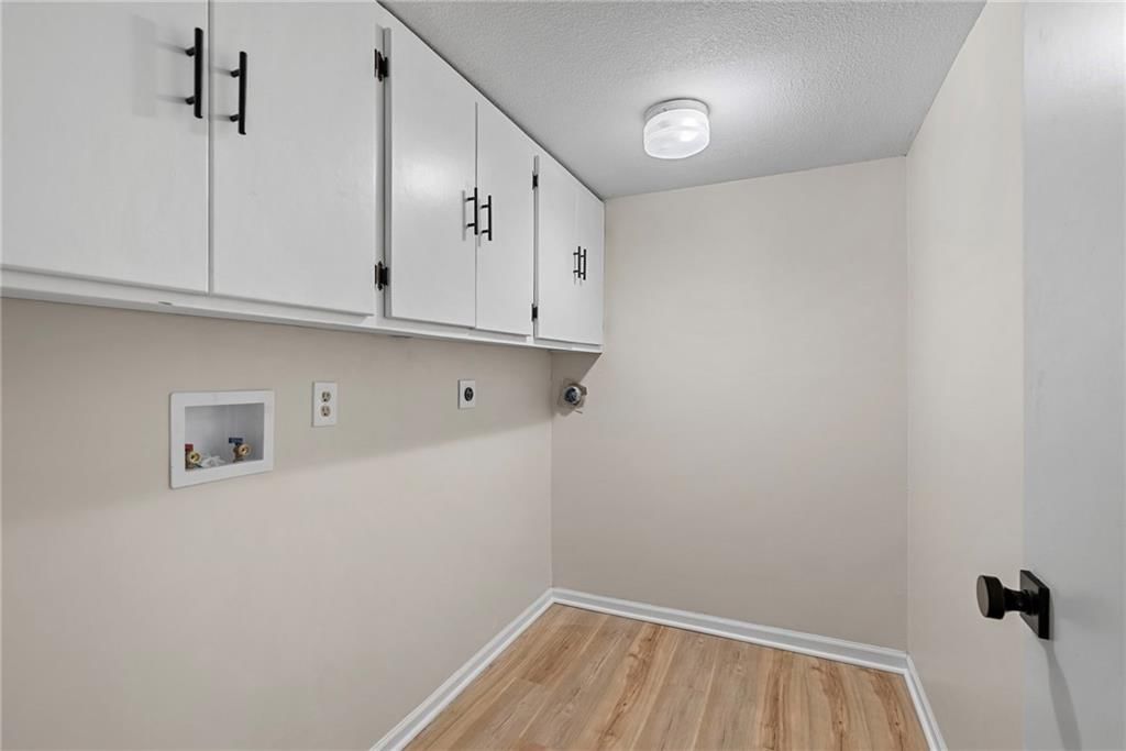 10500 Noland Street — photo 25