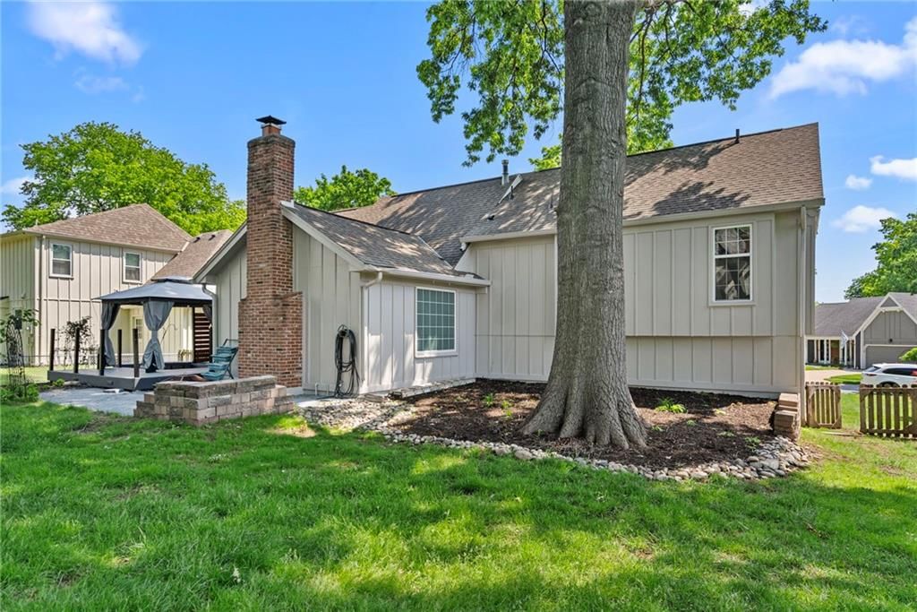 10500 Noland Street — photo 28