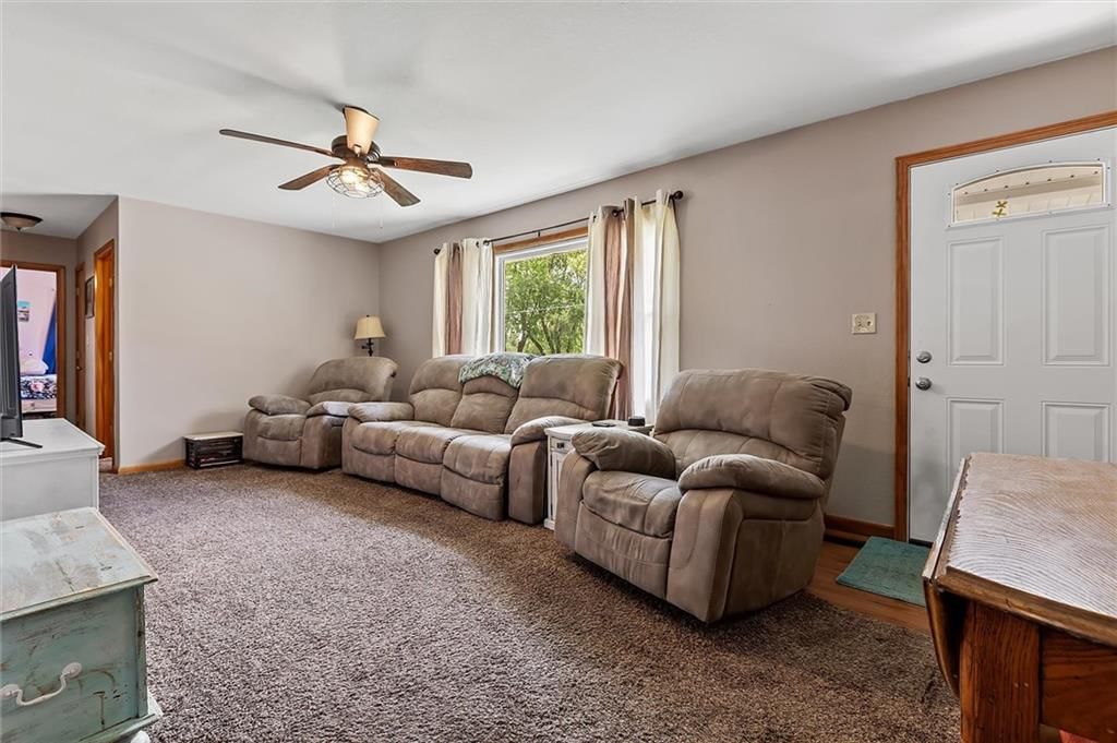 306 Crestview Drive — photo 6