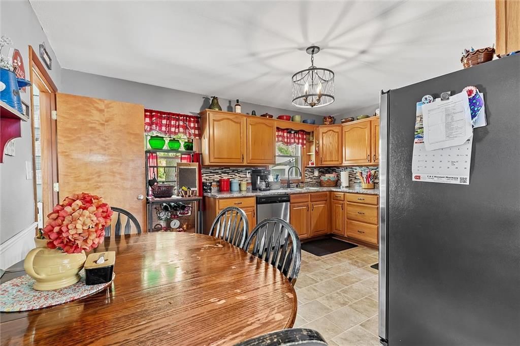 306 Crestview Drive — photo 12