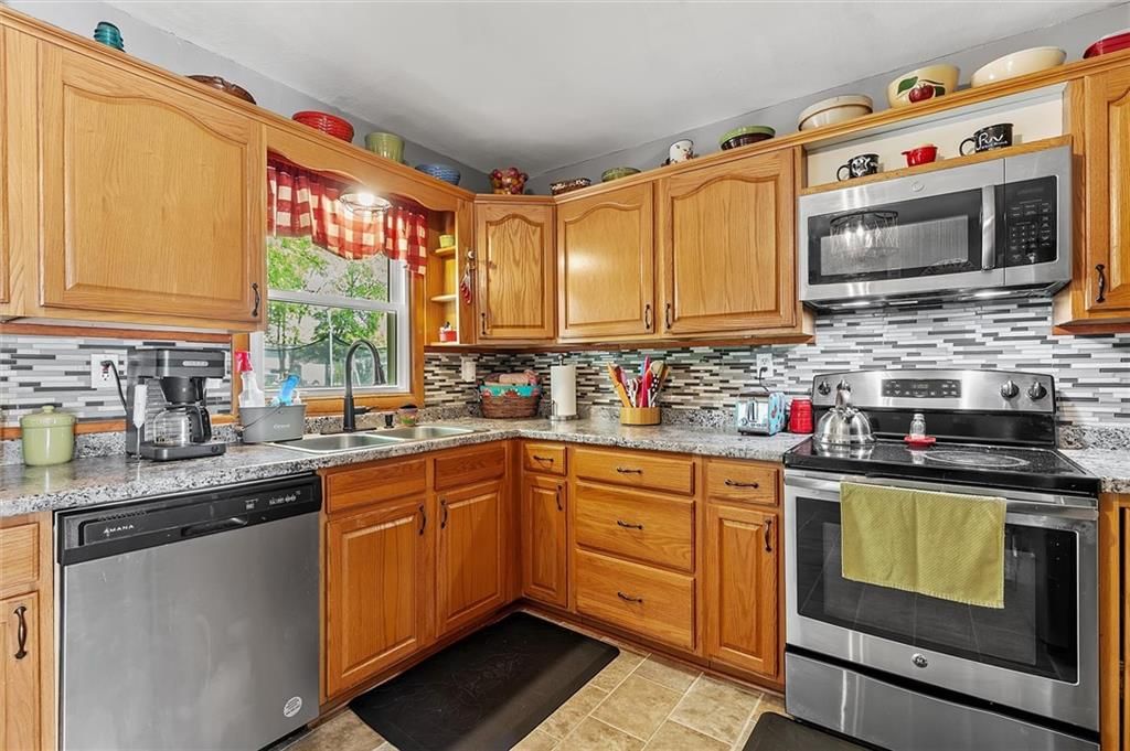 306 Crestview Drive — photo 14