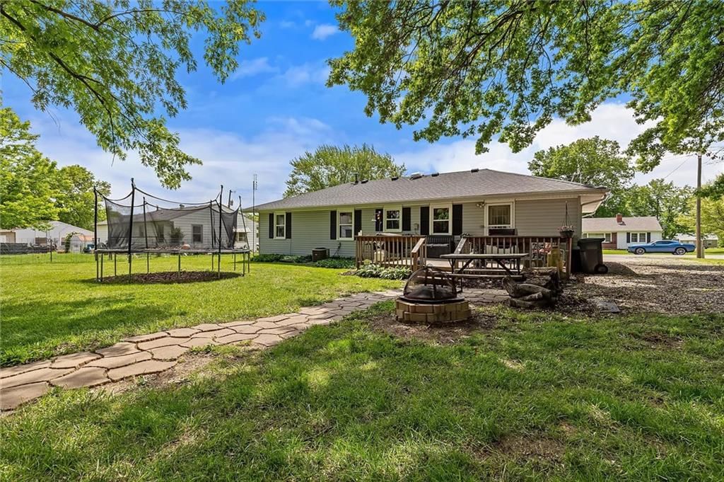 306 Crestview Drive — photo 18