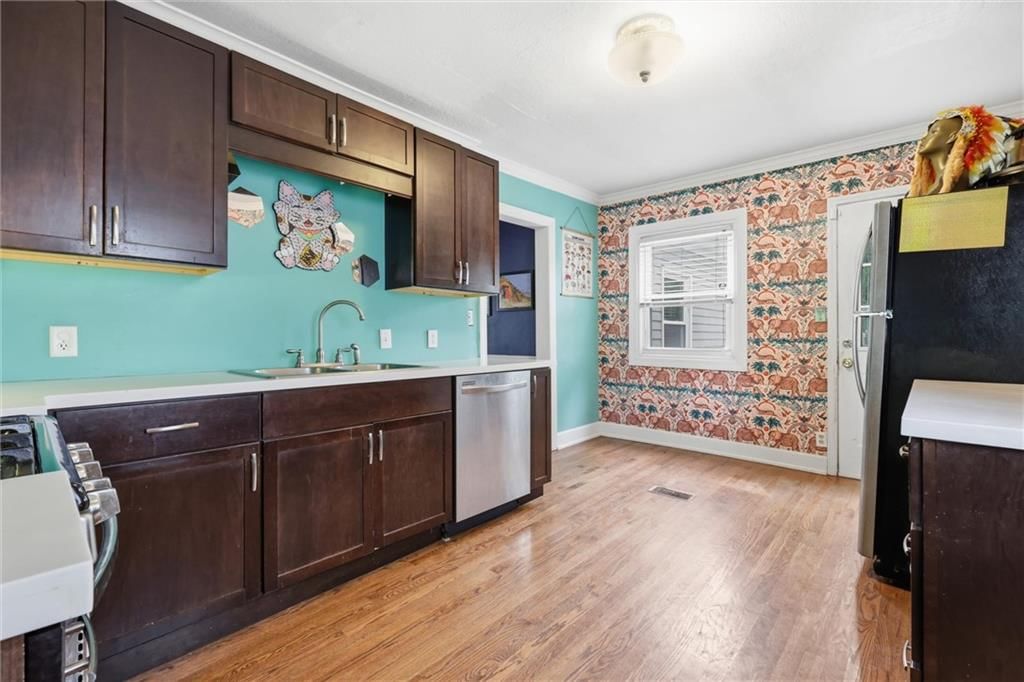 5910 Cherry Street — photo 14
