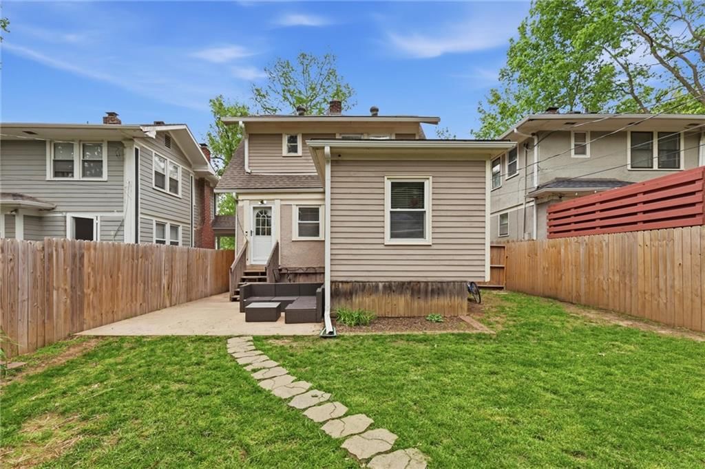 5910 Cherry Street — photo 27