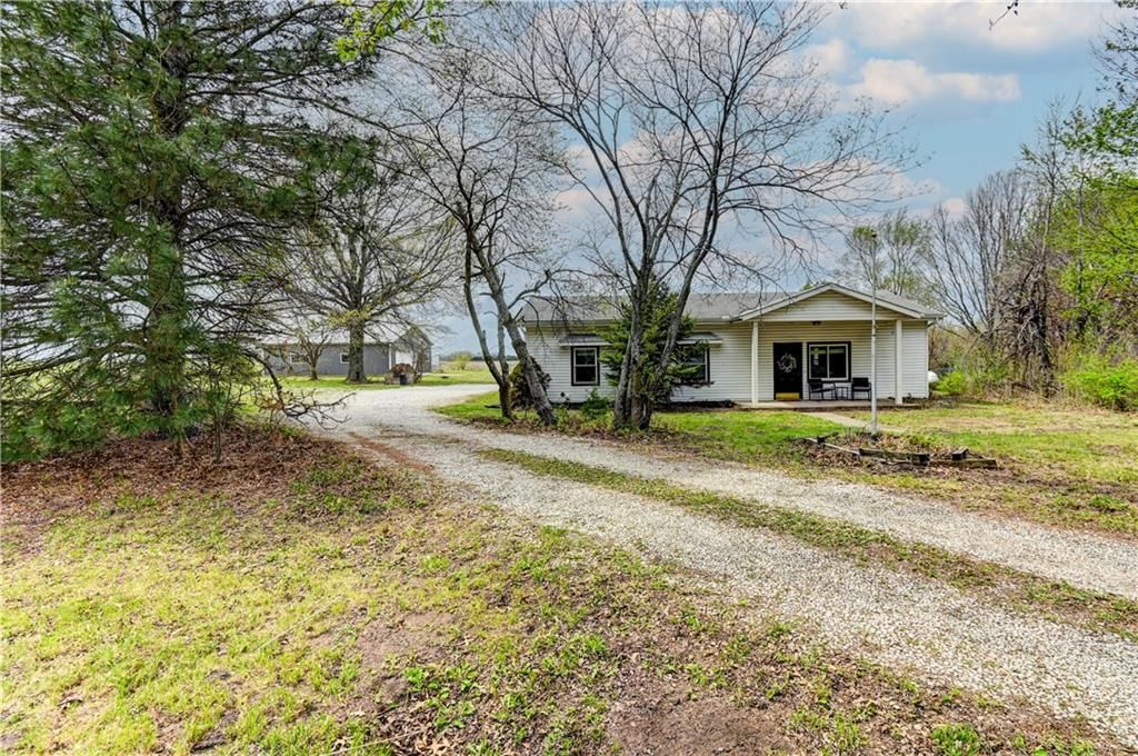 12010 S Moonlight Road — photo 48
