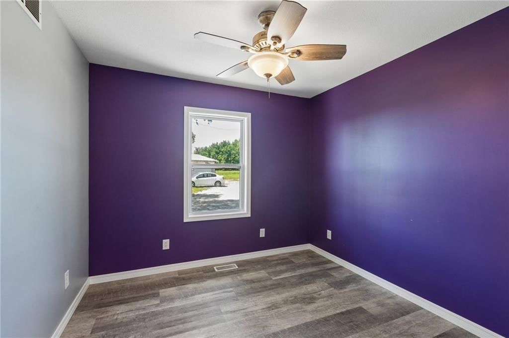 29604 S Old 7 Highway — photo 17