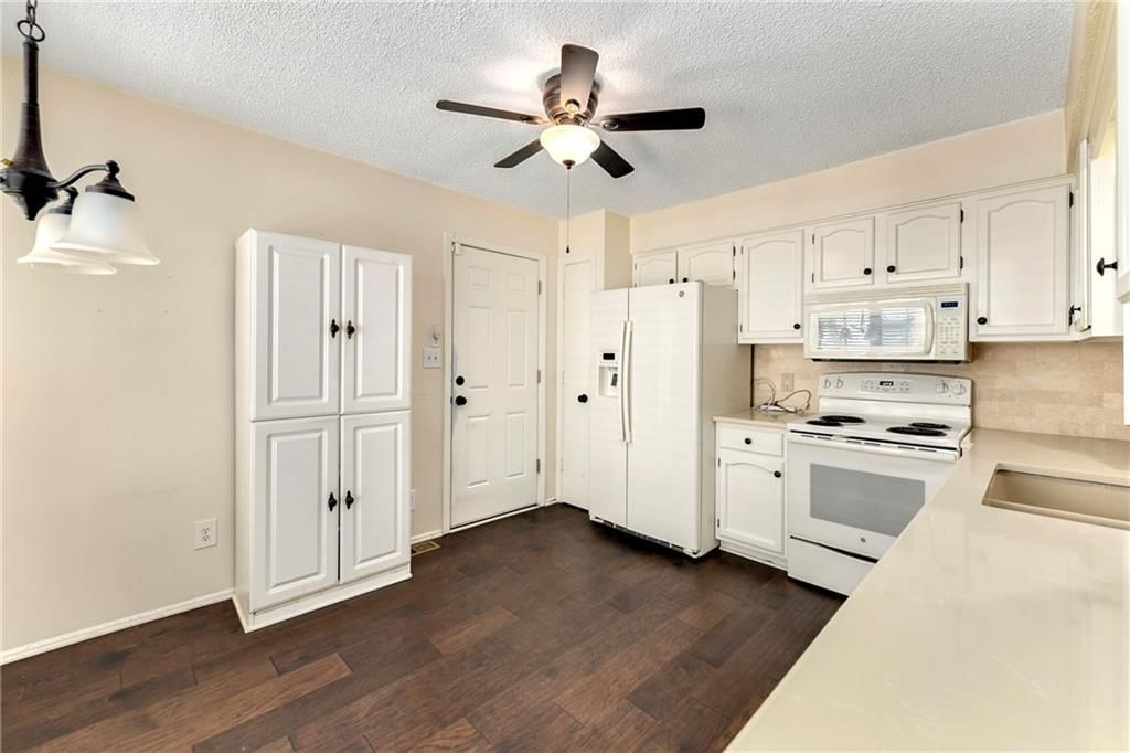 8266 Monrovia Street — photo 22