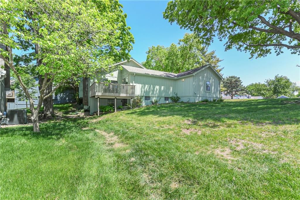 8266 Monrovia Street — photo 42