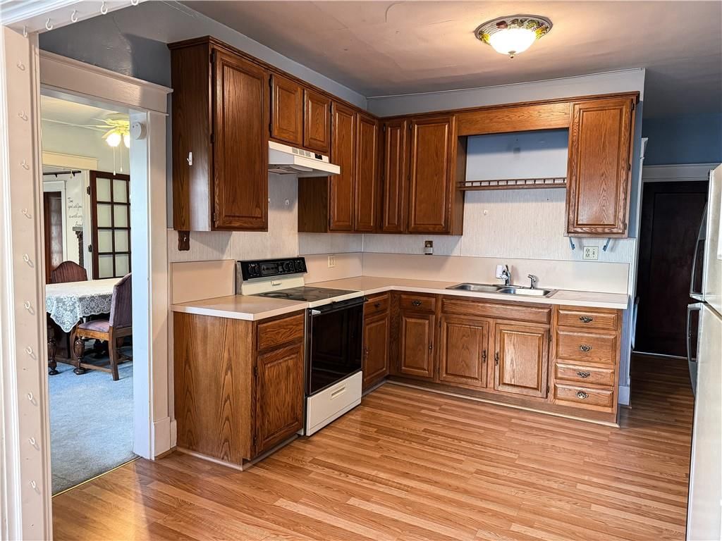 524 W Cherry Street — photo 17