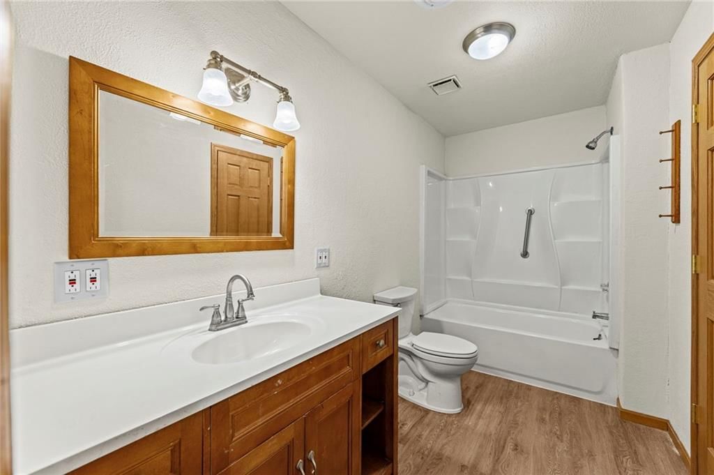 301 SW 13th Street — photo 21