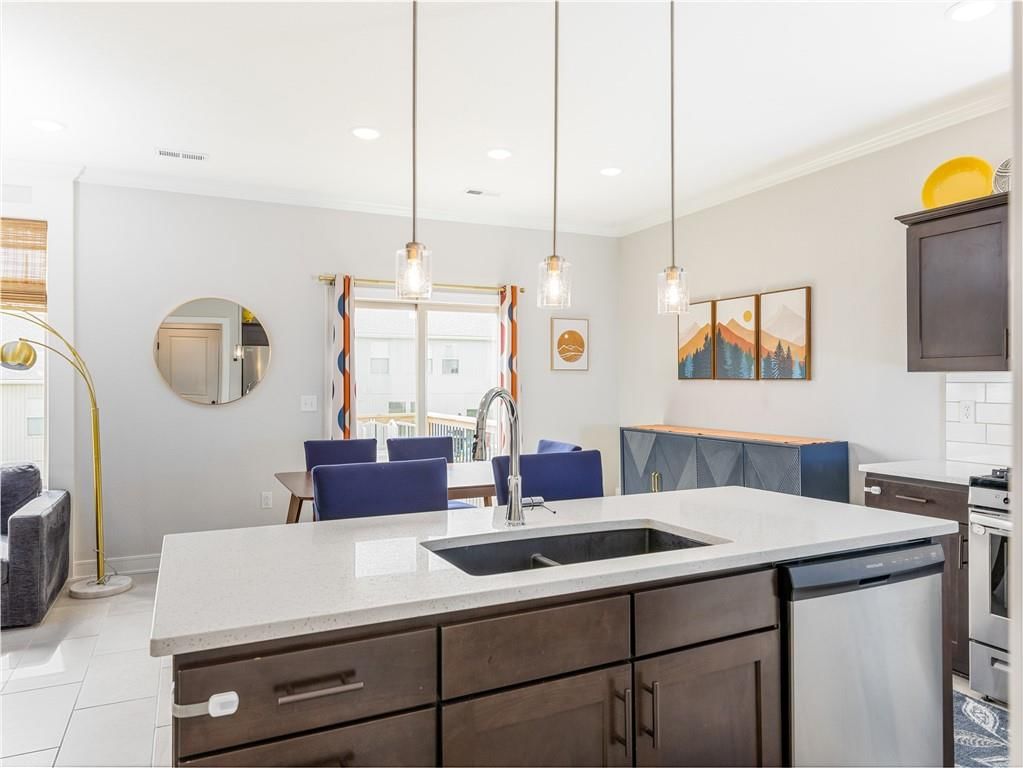 7397 Grand Slam Street — photo 10