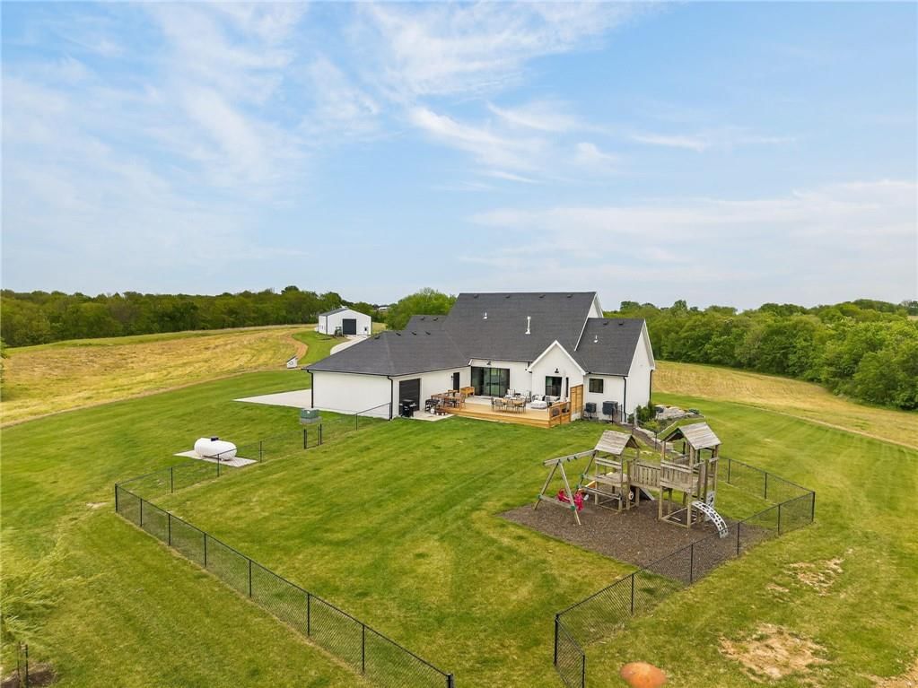 7563 County Road 421 Road — photo 69