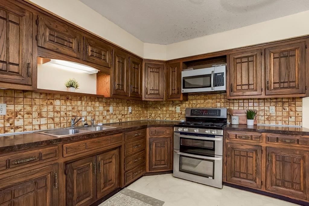 1536 Dickinson Street — photo 6
