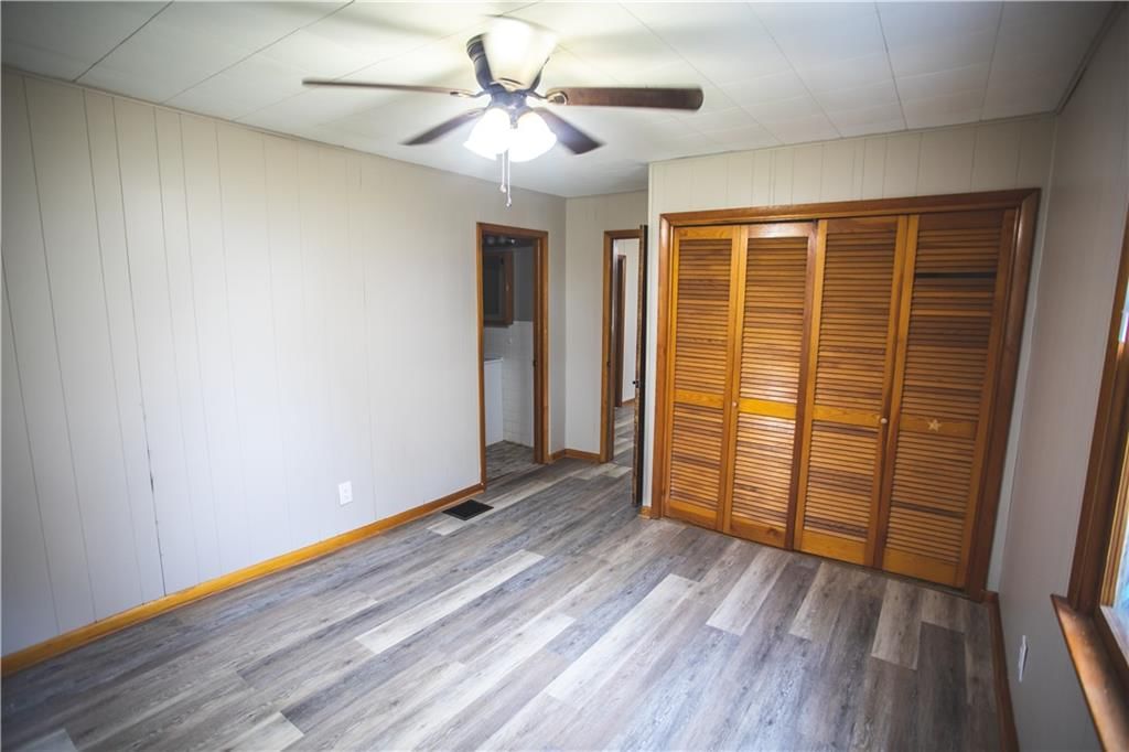 2918 Seneca Street — photo 17