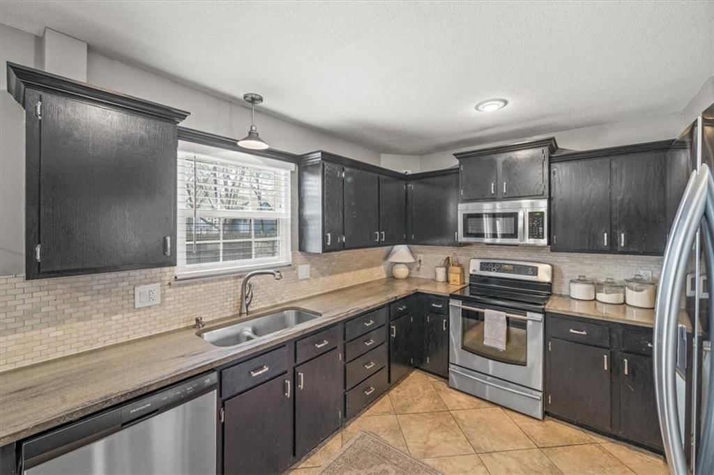 1203 N Anne Shirley Drive — photo 9