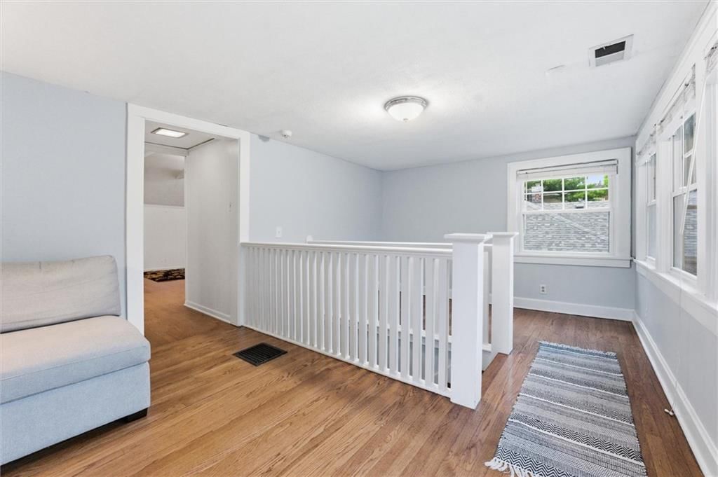 106 E 65th Terrace — photo 17