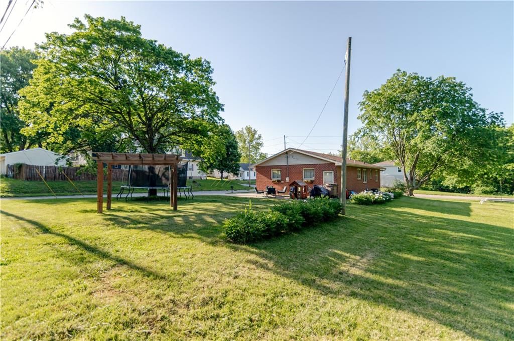 1001 Maple Street — photo 7