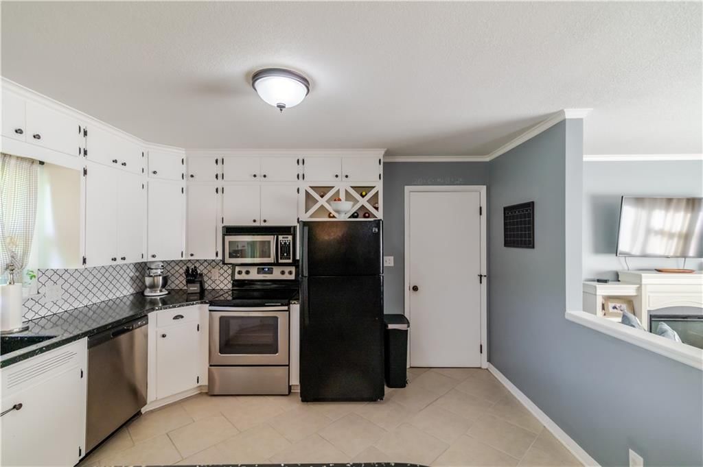 1001 Maple Street — photo 19
