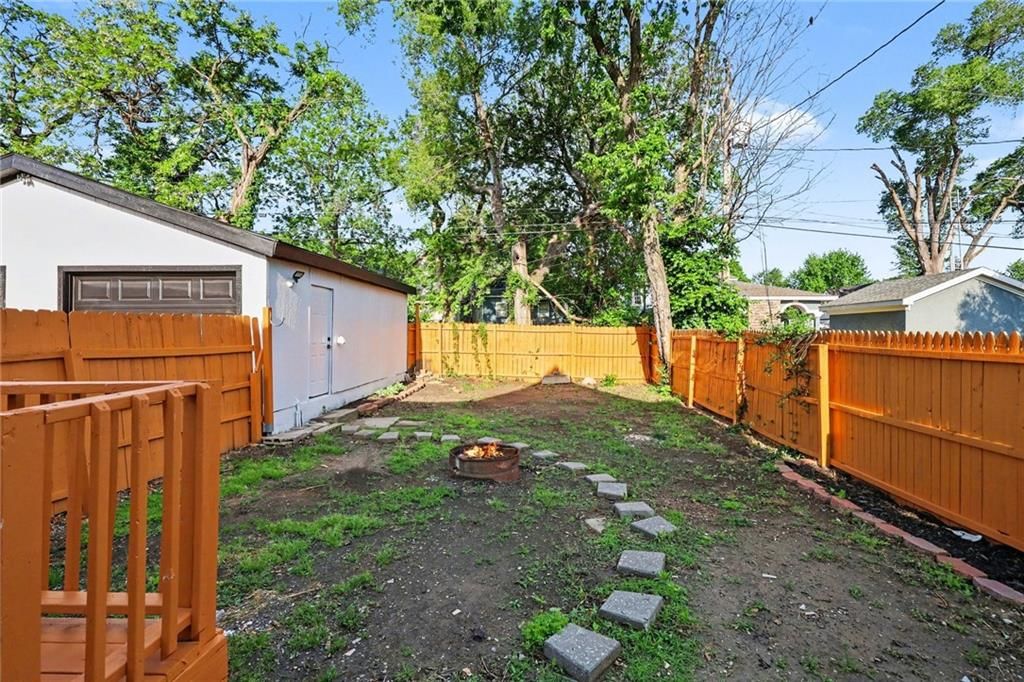 218 N 22nd Street — photo 26
