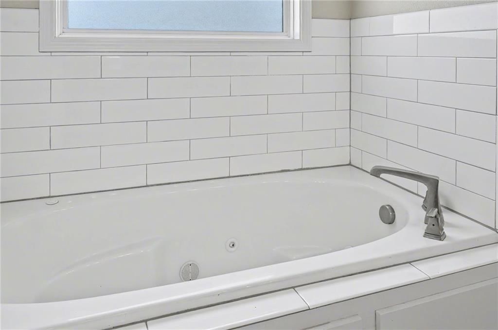 1115 Klein Court — photo 12