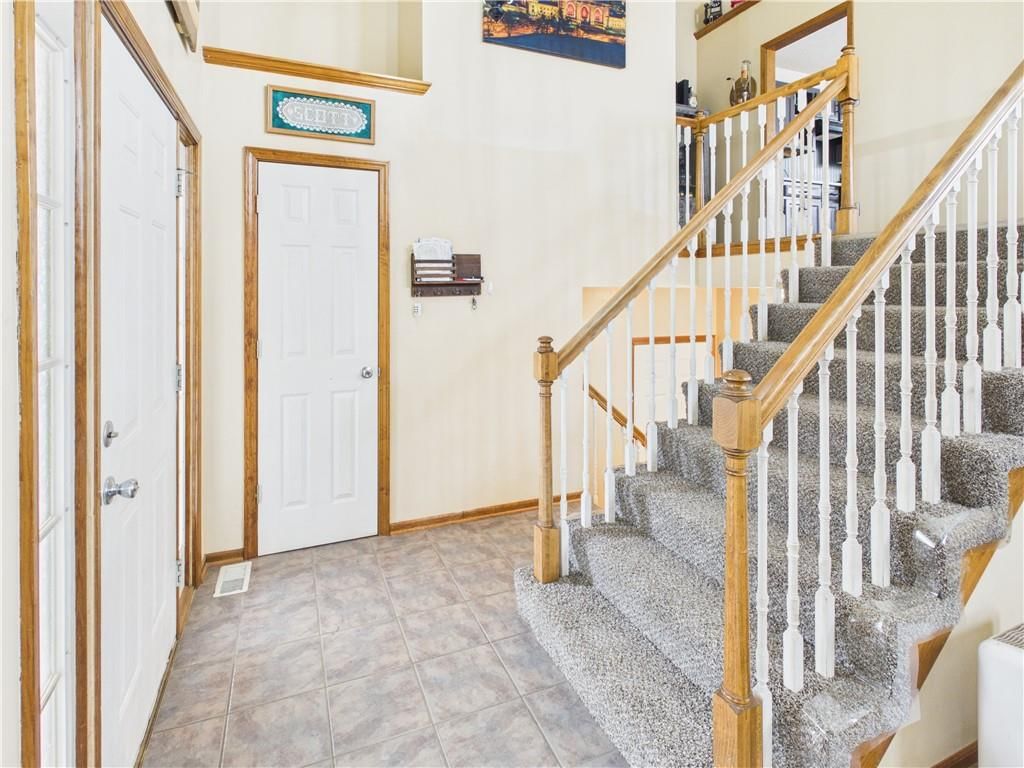 719 Brookside Drive — photo 6