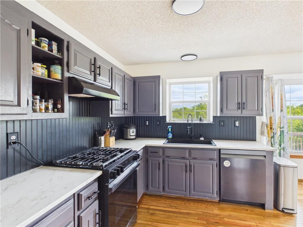 719 Brookside Drive — photo 9