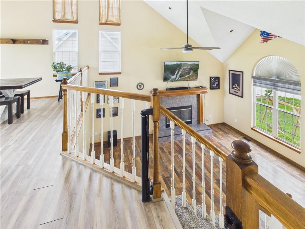 719 Brookside Drive — photo 10