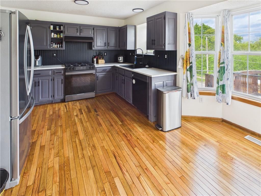 719 Brookside Drive — photo 15