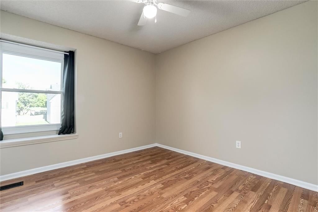 14891 S Summit Street — photo 16