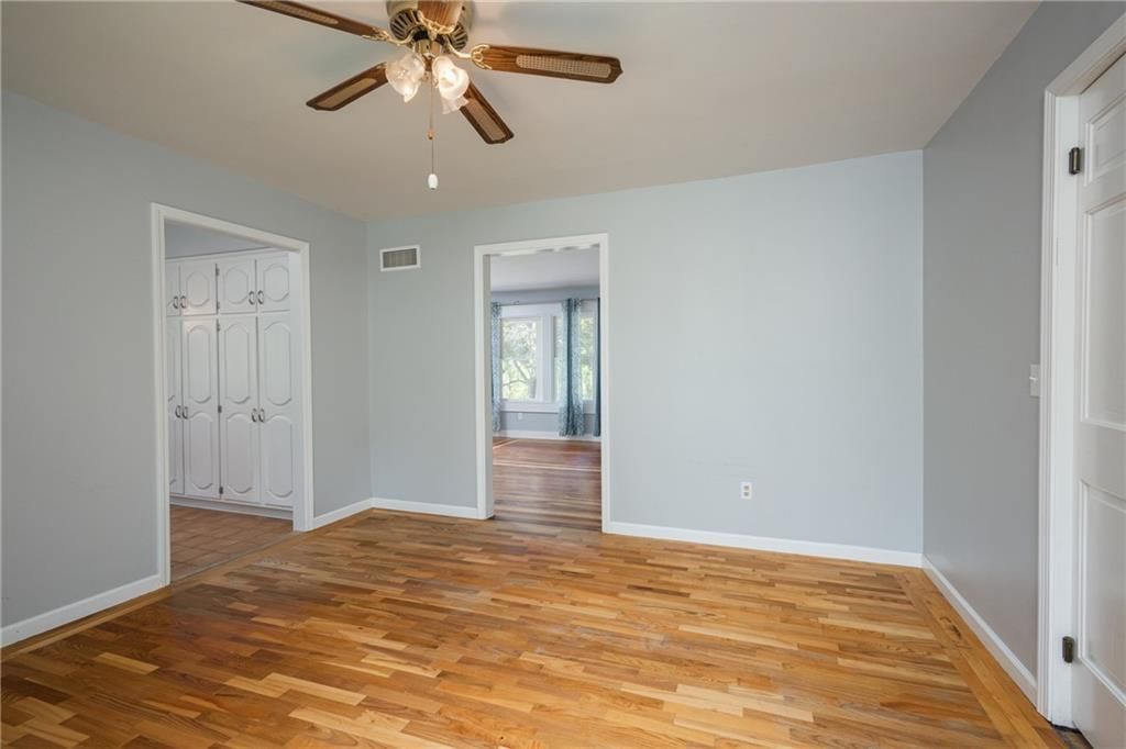 1712 S La Frenz Road — photo 12