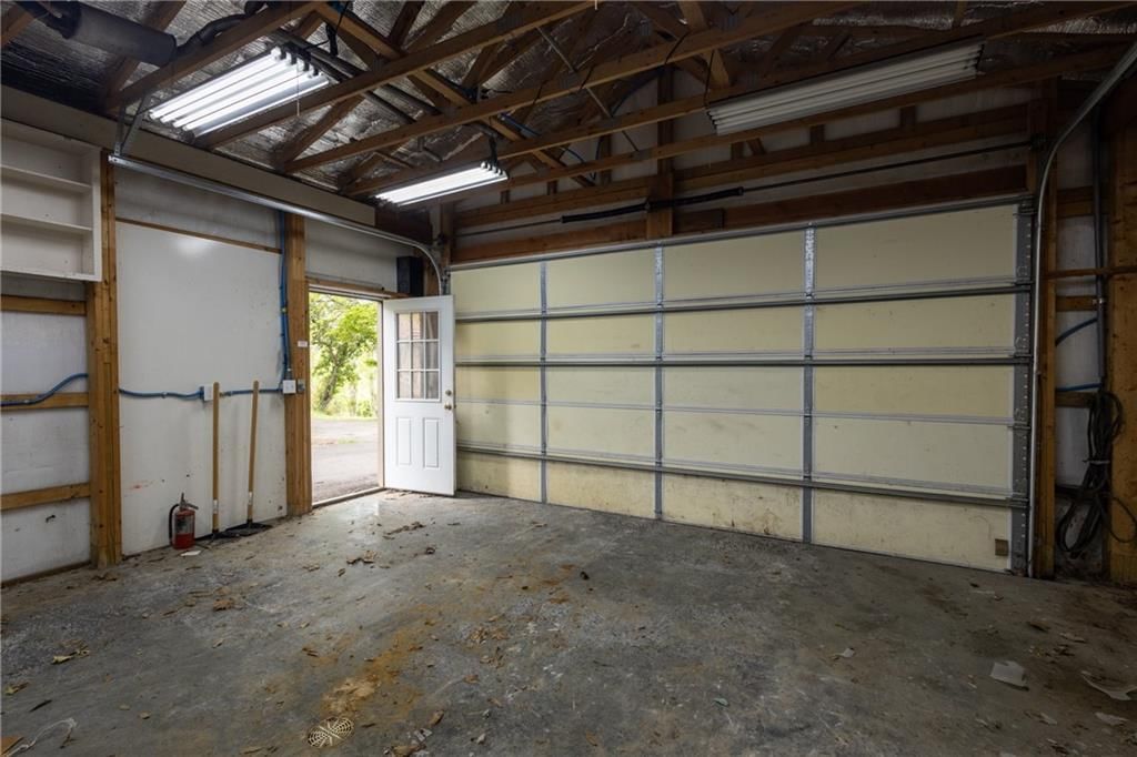 1712 S La Frenz Road — photo 48