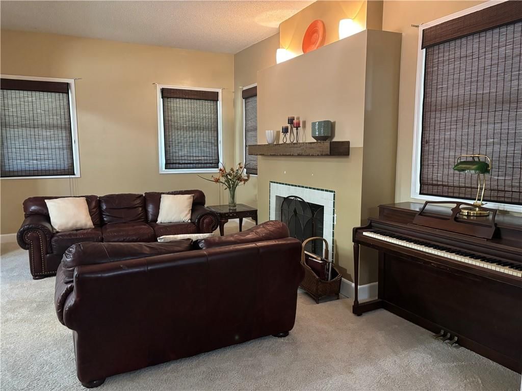 3530 Kenwood Avenue — photo 16