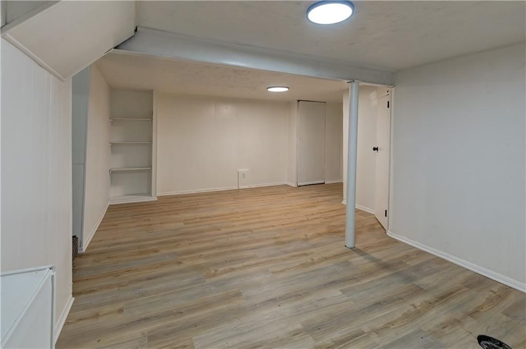 5733 N Drury Avenue — photo 26